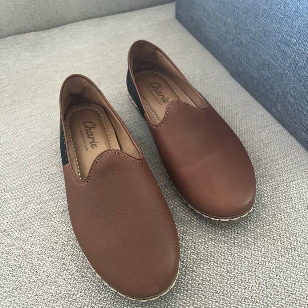 Charix Women's Brown Loafers
